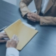 Documents de fin de contrat : Quelles pièces fournir et que doivent-elles contenir ?